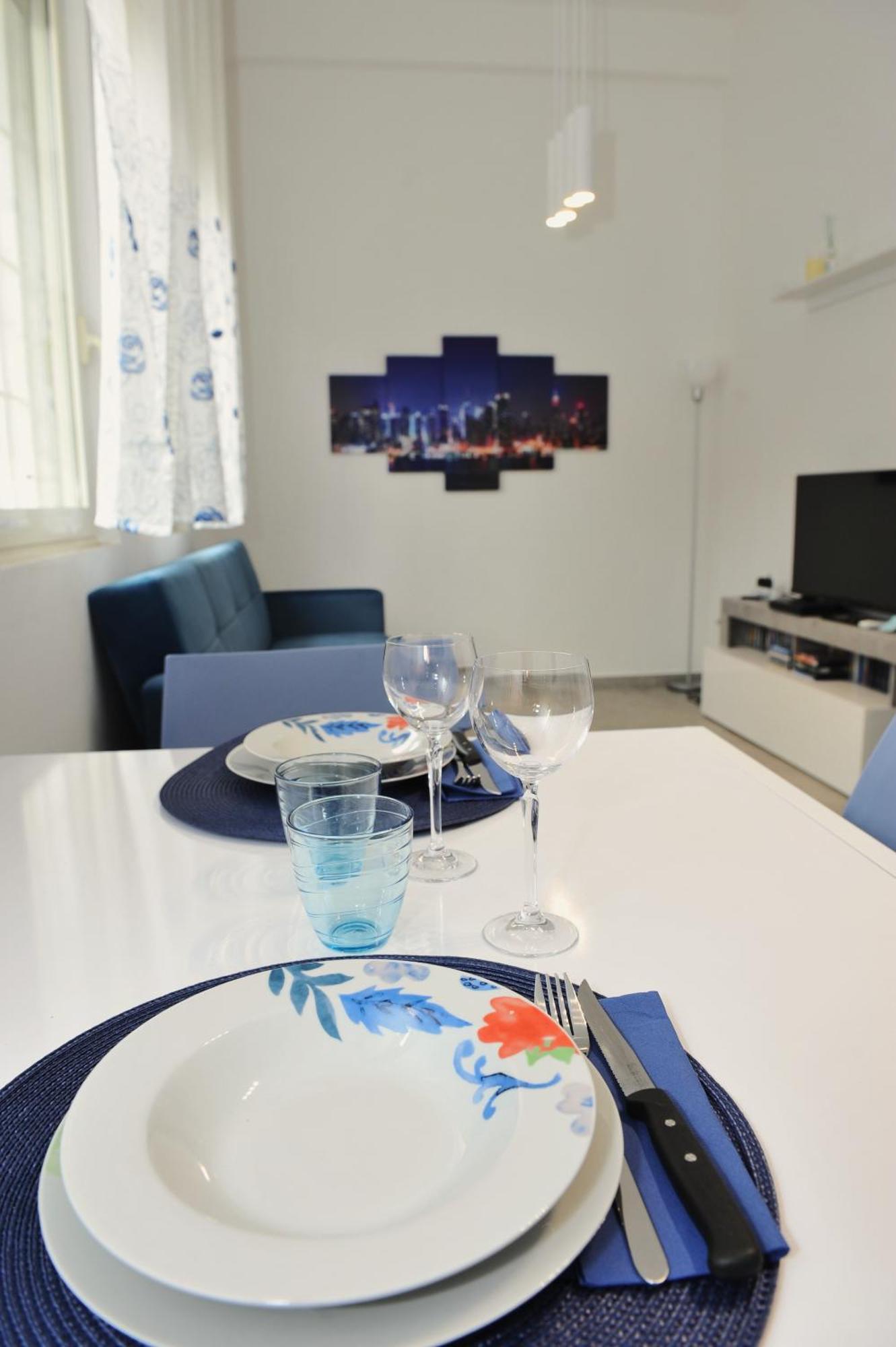 Appartamento La Dimora In Blu Bologna Esterno foto