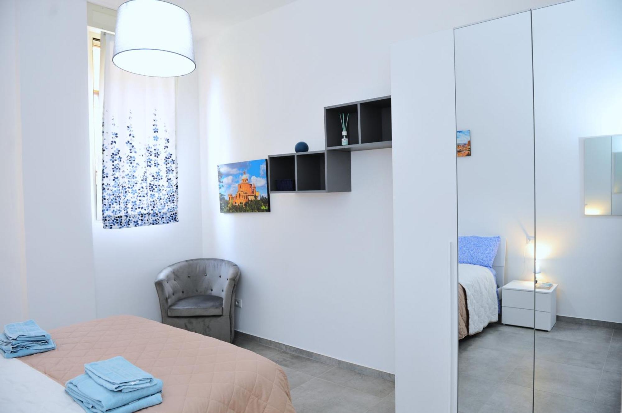 Appartamento La Dimora In Blu Bologna Esterno foto